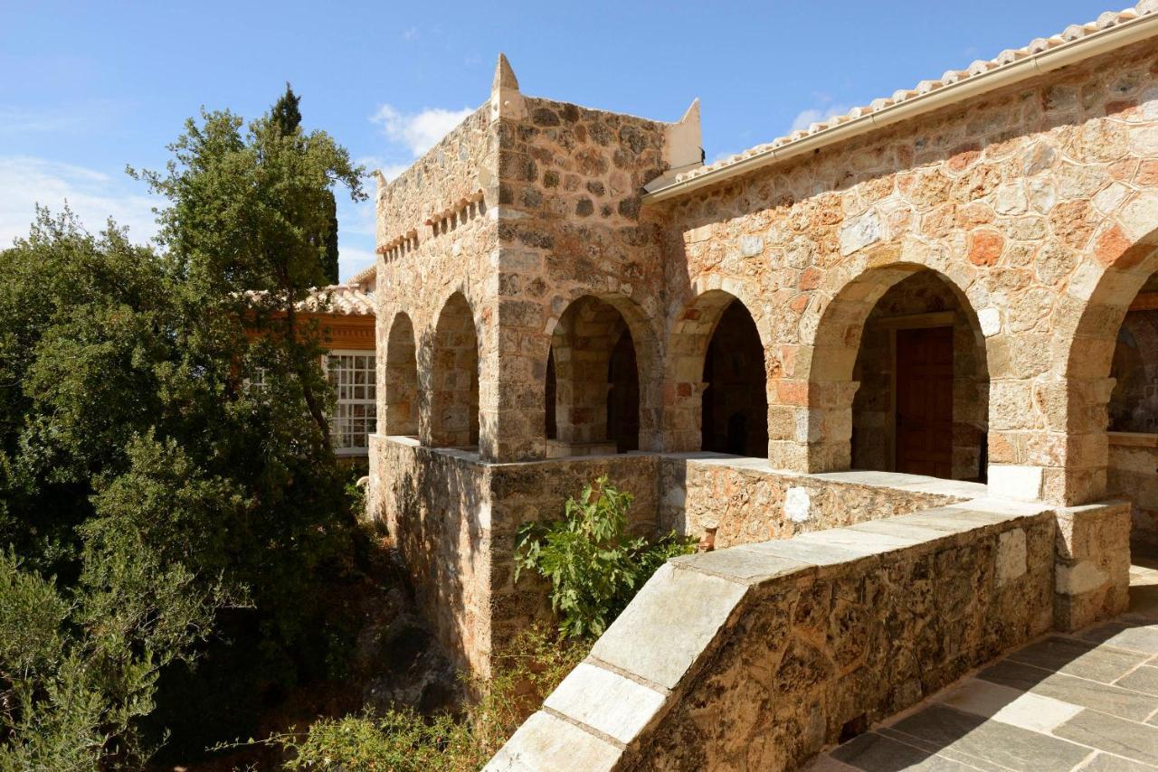 Patrick & Joan Leigh Fermor House Bed and Breakfast Kardhamili Exteriör bild